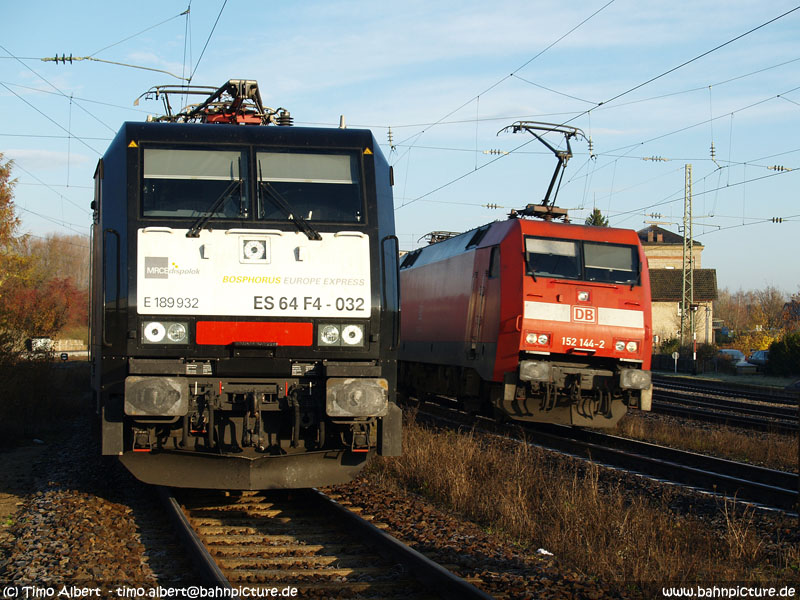 PB128822